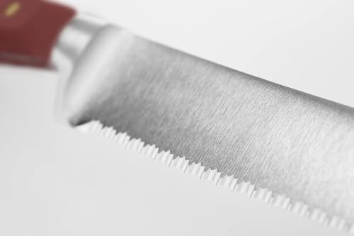 WÜSTHOF Classic Tasty Sumac 9" Double Serrated Bread Knife - Image 4