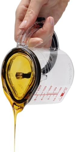 Dreamfarm Upcup All-in-1 Adjustable Measuring Cup, Metric & Imperial - Image 2