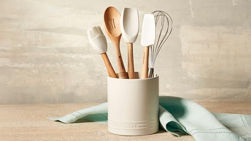 Le Creuset Stoneware Signature Straight Wall Utensil Crock, 1 qt. - Image 5