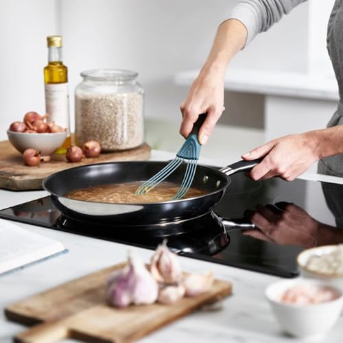 Joseph Joseph Twist Whisk 2-in-1 Collapsible Flat & Balloon Whisk - Image 4