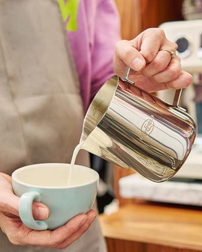 20oz Milk Frothing Pitcher, 304 Stainless Steel Latte Jug - Image 4