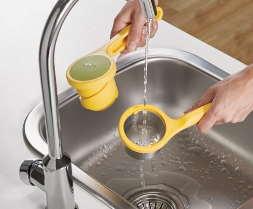 Joseph Joseph Helix Citrus Press Juicer, Ergonomic Twist action hand press - Image 5