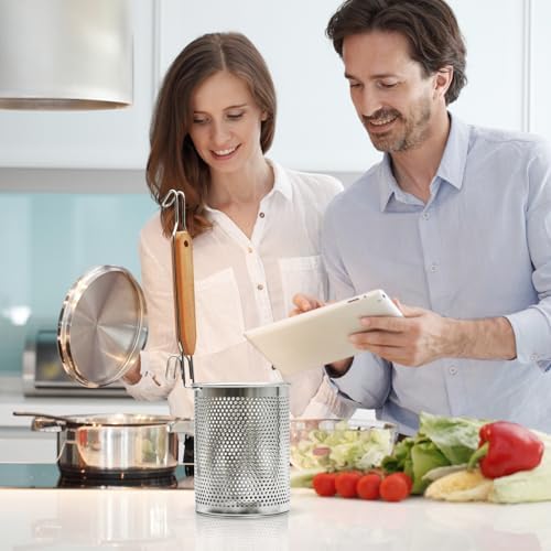 Stainless Steel Pasta Strainer - Image 7