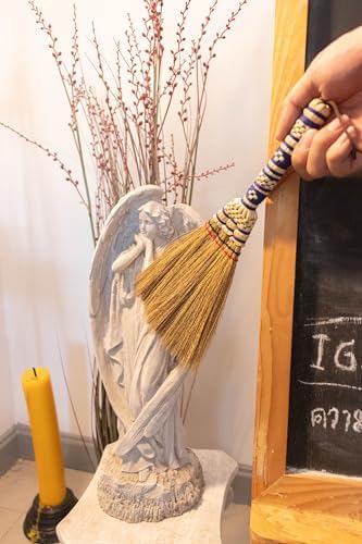 – Small Whisk Broom Handheld Brush Whisks Away Dust, Dirt & Debris Brush Head - Image 2
