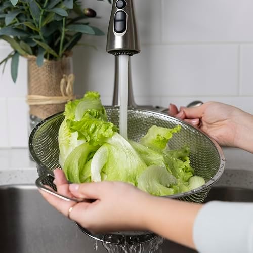 Fox Run Stainless Steel Colander, Large 5 Quart Pasta Strainer - Image 3