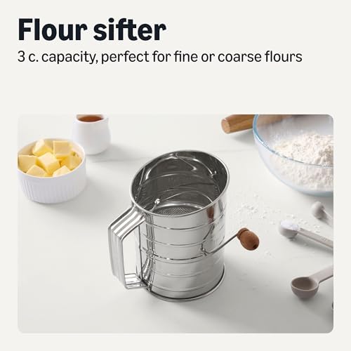 Amazon Basics Stainless Steel Flour Sifter, 3 Cup Capacity - Image 2