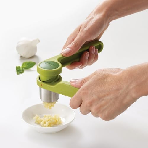 Joseph Joseph Helix Garlic Press Mincer Ergonomic Twist-Action Hand Juicer - Image 5