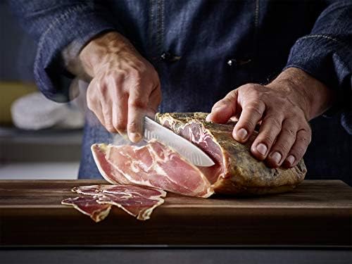 WÜSTHOF Classic 9" Bread Knife - Image 6
