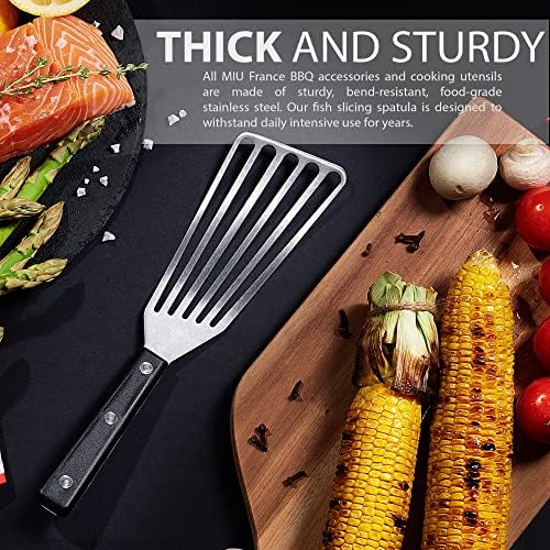 Slotted Stainless Steel Fish Spatula - Image 2