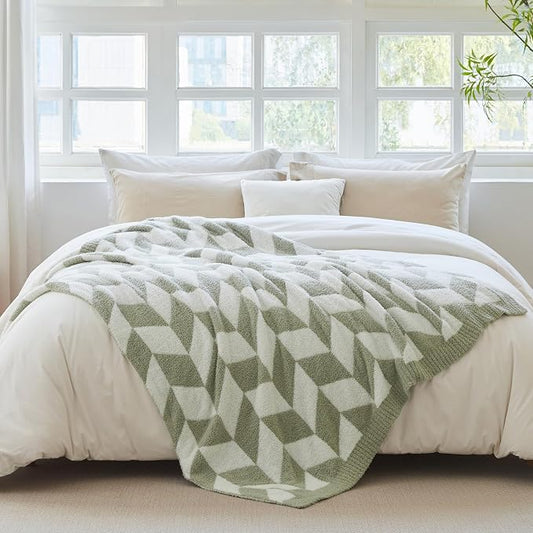 Snuggle Sac Chevron Throw Blanket - Image 2