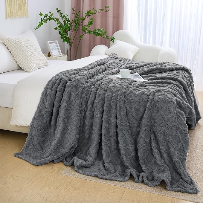 Aganear Fleece Throw Blanket for Couch Sofa 60"x80" Grey | Lightweight Fuzzy - Image 5